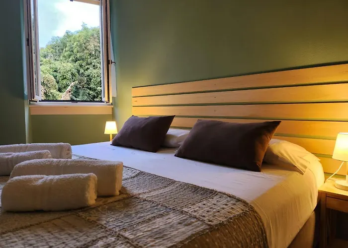 Pool Near Free Parking בלאג'יו