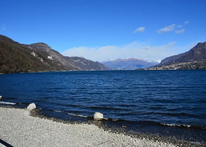 Pool Near Free Parking *